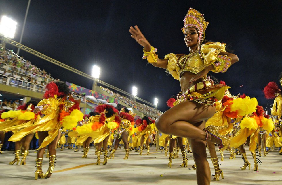 El baile es el eje central en los carnavales de Brasil