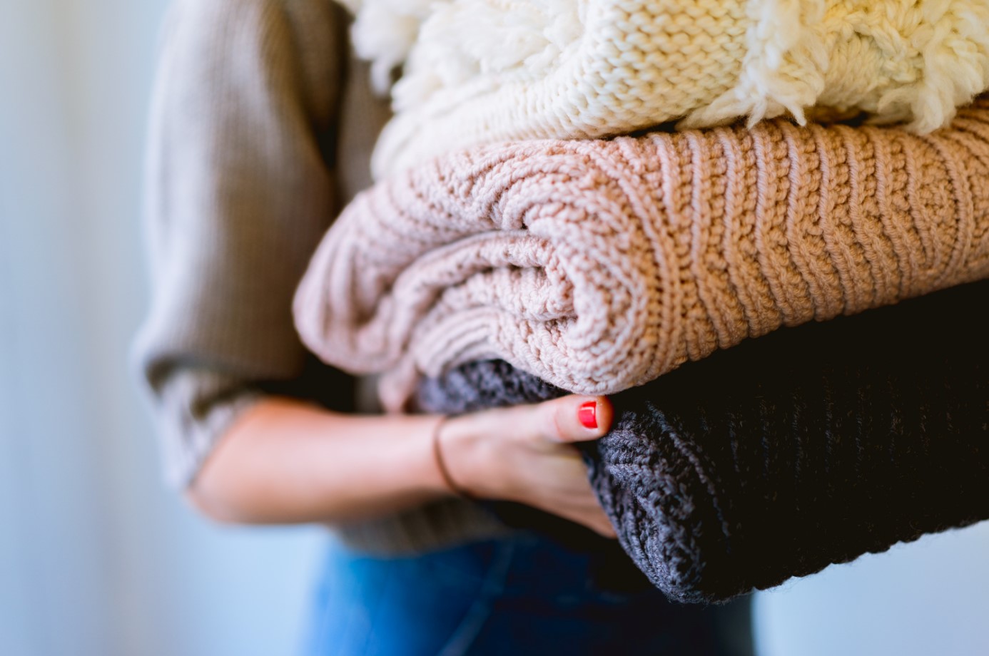 Você pode doar essas roupas que você não usa mais e ter certeza de que estão em boas condições. Com certeza alguém será capaz de usá-las!